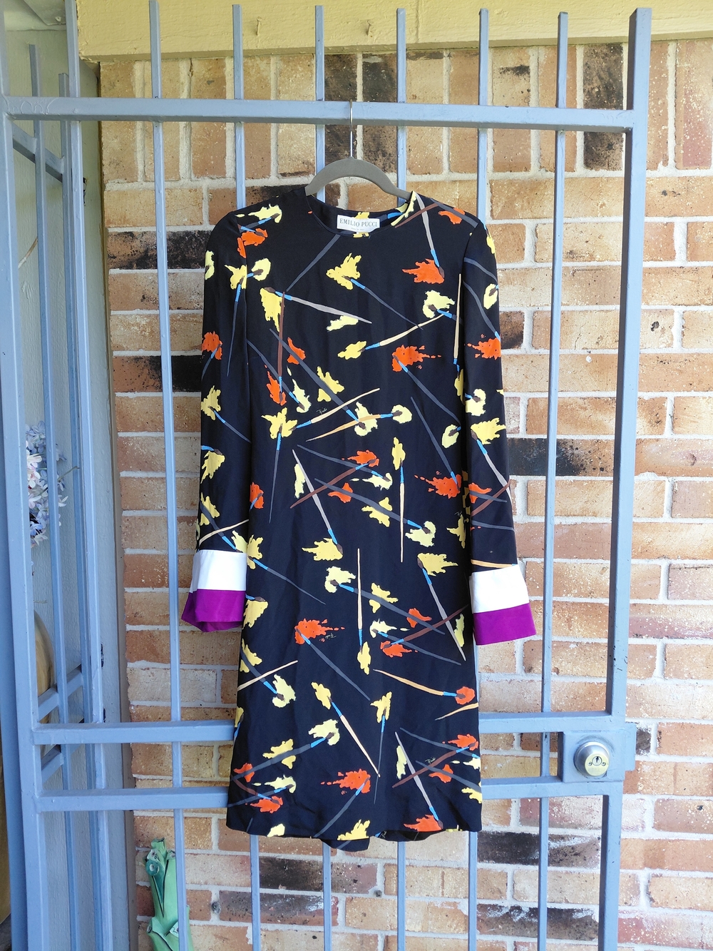 Emilio Pucci Black Floral Long-Sleeve Shift Dress - Yellow & Orange Print